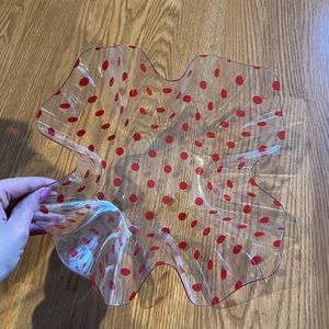 🔴Set of 2, medium size red & clear polka dot ruffle bowls, lightly used🔴